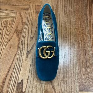 Gucci Women's Teal Velvet Loafers with Gold Accent